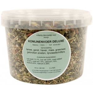 DE VRIES KONIJNENVOER DELUXE 3 LTR 1,3 KG DE VRIES DROOGVOER/ZADEN KNAAGDIER/KONIJN/FRET